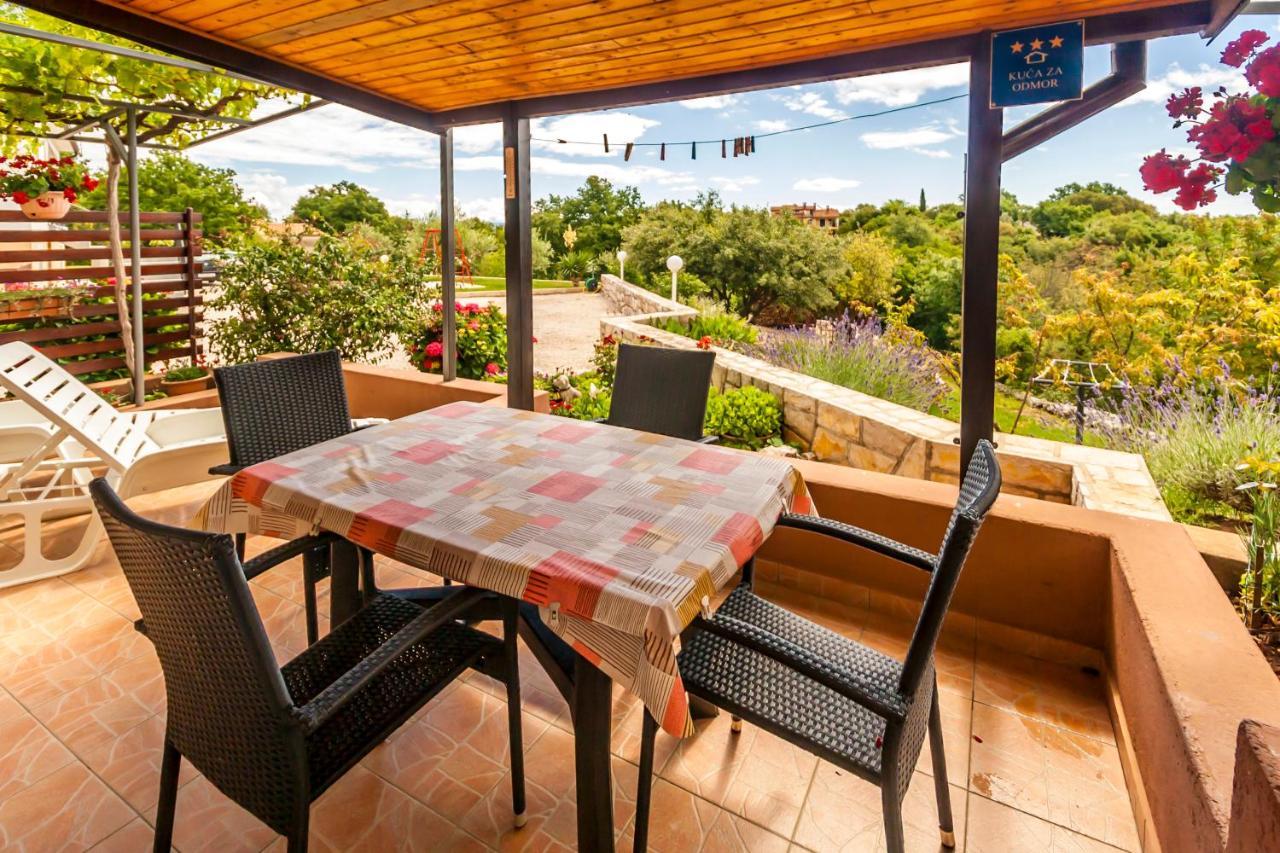 Holiday Home Lana Labin  Luaran gambar