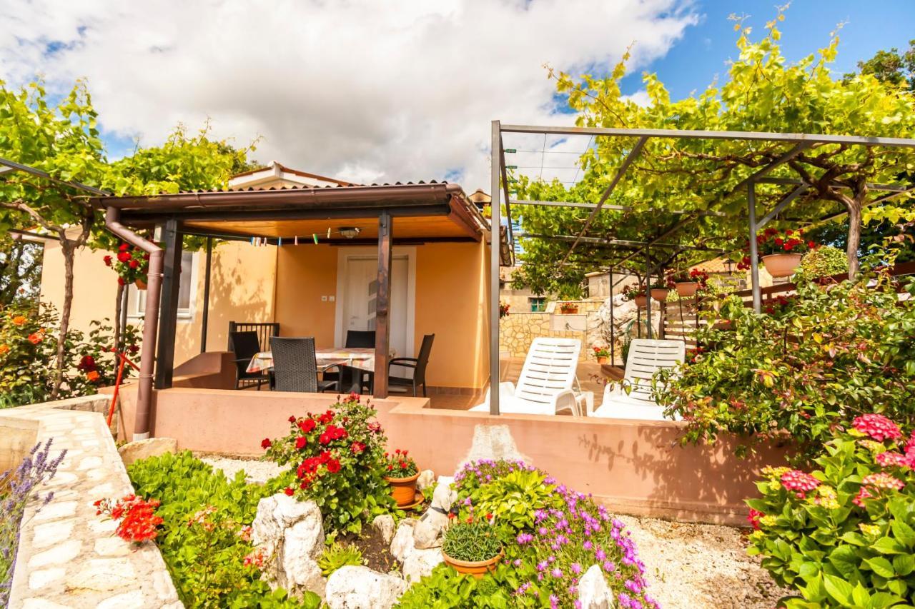 Holiday Home Lana Labin  Luaran gambar