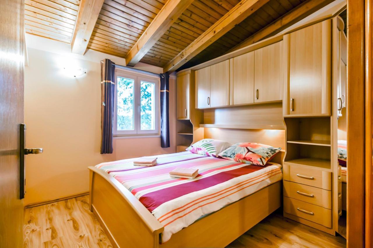 Holiday Home Lana Labin  Luaran gambar