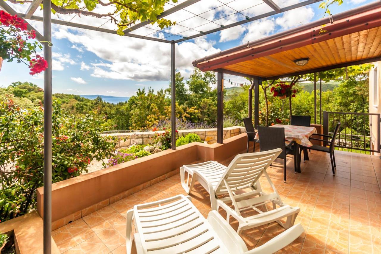 Holiday Home Lana Labin  Luaran gambar